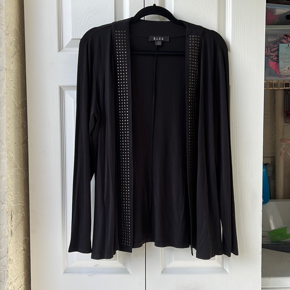 B.L.E.U ladies cardigan New
